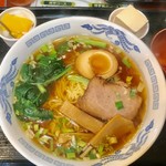 中華料理 祥宇 - ラーメン税込480円は大盛りも同額です