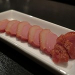 DEN - 合鴨の燻製