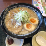 和風レストランまるまつ - 辛味噌ラーメン