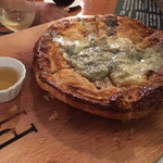 PESCA - クワトロフォルマッジのパイッツァです。