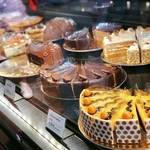 CAFE LUITPOLD - ショーケース