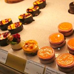 Café-Bistro Dallmayr - ショーケース