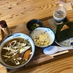 Hachiman Shokudou Korekoujitsu - 自家製もち姫のひっつみ定食