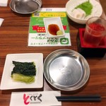 とくとく - 広島菜漬とイカ刺身