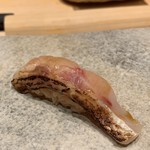 鮨 由う - 長崎対馬産 ノドグロ 紅瞳  軽い炙り