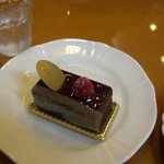 パティスリー グレゴリー・コレ 神戸元町本店 - 多分、オペラだったかな？？チョコレート！って感じ。