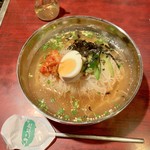 焼肉こぶた - 冷麺(¥880)