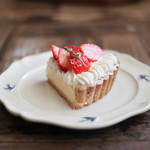 ソーグッドコーヒー&ベイク - 夏いちごすずあかねタルト☆