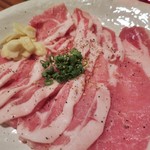 フジヤマ食堂 - 和豚もち豚ロース