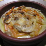 ビストロ メルキュール - 雲丹と帆立貝の白ワインソース焼き