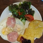 いなだ珈琲舎 - ハムエッグセット