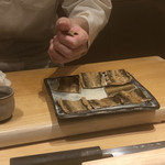 すが弥 - 穴子が並びます