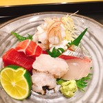 みつ林 - 鱧二種を含むお造り