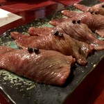 焼肉赤身にくがとう - 