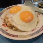 やじ満 - チャーハンビスマルク風