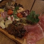 前菜の盛り合わせ　豪華！