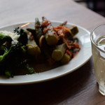 クッチーナ デル カンポ - 菜の花のお浸し、オクラのラタトゥイユ