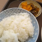 Yokohama Umaimontei - ご飯は、中盛り