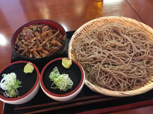 路麺 えんそば 円頓寺商店街店>