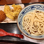 丸亀製麺 - 