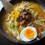 幸じろう - 料理写真:あつあつ味噌ラーメン680円