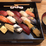 Sushi nanakarage - にぎり15貫