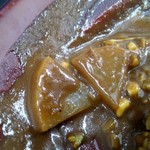 ナポリタンと、カレーは飲み物。 - ルー内の大根もポイント