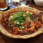 中華処 青天 - 看板メニューの麻婆豆腐