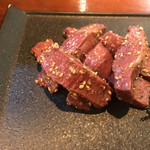 炭火焼ホルモン ぐう 日本橋 - ハツ