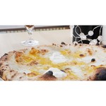 Miite Cafe - 有機蜂蜜と5種のチーズのピザ