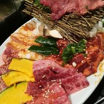 焼肉ホルモン多喜万 - 