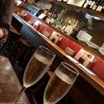 Italian Bar Spello - ちょい飲みセット¥1000(税込)のスパークリングワイン