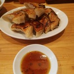 ラーメン　ますみ - ぎょうざ