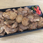 埼玉屋 - 特上キジ重 ¥780
                                ダンゴ ¥70