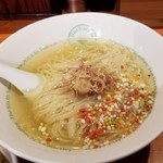 麺屋 六感堂 - 実山椒薫るカマス煮干のかけそば