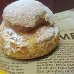 えぐぅ～カフェ - 幸せたまごのシュークリーム