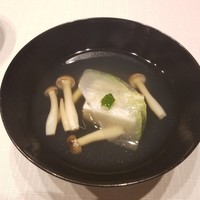 段屋鈴江 - 
