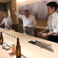 麻布十番 秦野よしき - 指パッチン