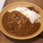 東京大学 中央食堂 - カレー小 211円。ごく普通です。やや甘口かな？ ご飯はやわらかめ。