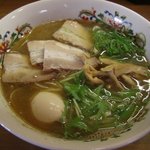 Chuukasobayuuji - 醤油煮干しラーメン￥７５０＋土佐ジロー味玉￥１５０