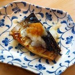 日本料理 松下 - 日替わりランチ(1050円) 焼魚(サバ)