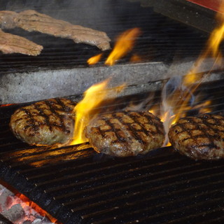 厳選素材の牛肉をご賞味いただけます！