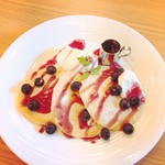 カフェ アンド ダイニング コンペルシュ - 