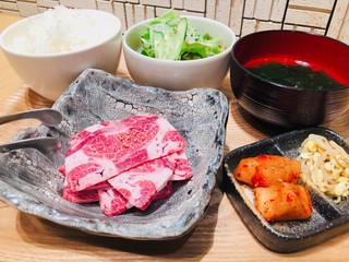 焼肉 泰山 - 