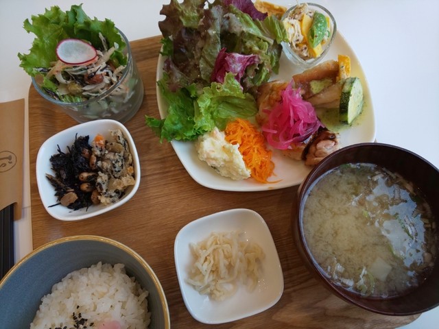 ティーズ キッチン 東青森 | 青森市の日本料理店