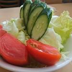 ステーキハウスタワラ - サラダ350円