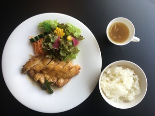 Cafe Restaurant Ruscello - 照り焼きチキンランチ