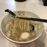 ラーメン海鳴 - 細麺