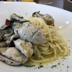 シュリンプ＆オイスターハウス - 牡蠣たっぷりペペロンチーノ