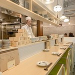 カネマス弥平とうふ店 - カウンター割烹スタイル